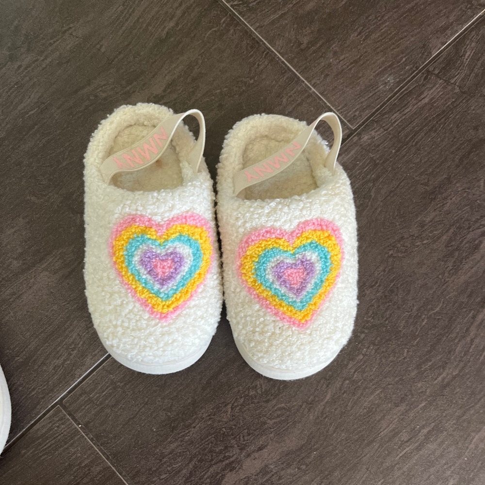 Girls slippers